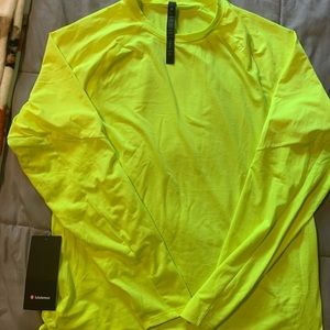 Lululemon ventilated hiking long sleeve shirt